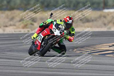 media/Oct-13-2025-Moto Forza (Mon) [[a66d839500]]/3-B Group/Session 3 (Turn 16)/